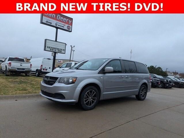 2014 dodge grand caravan avp/se