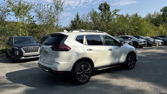 2020 Nissan Rogue
