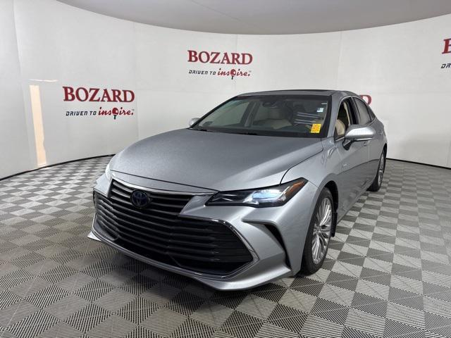 2020 toyota avalon hybrid limited