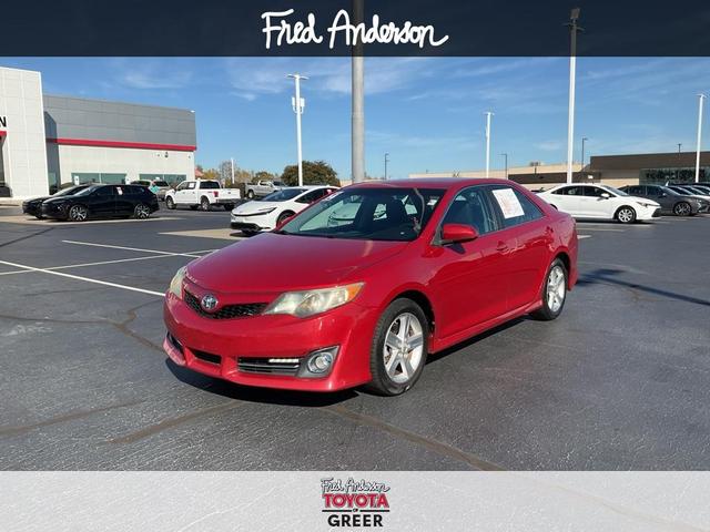 2014 toyota camry se