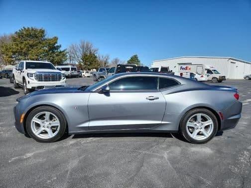 2021 chevrolet camaro 1ls 2dr coupe in antonino, kansas