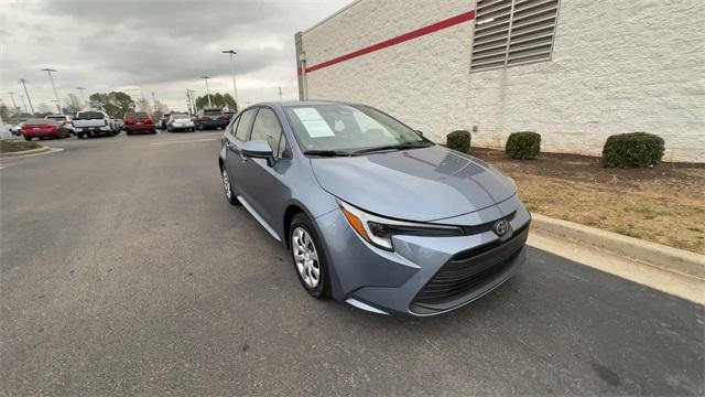 2024 toyota corolla hybrid le