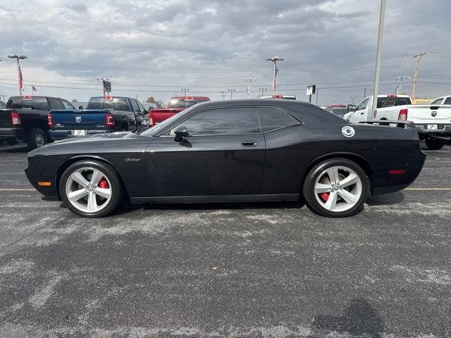 2010 dodge challenger srt8