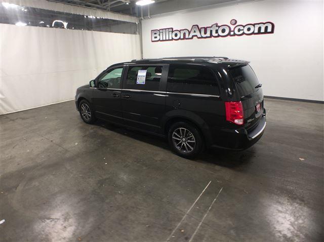 2017 dodge grand caravan sxt sxt 4dr mini-van for sale in sioux falls, south dakota