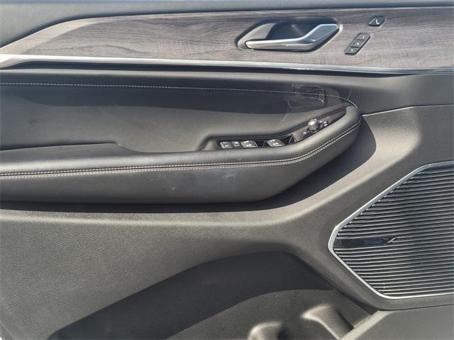 2021 jeep grand cherokee l overland