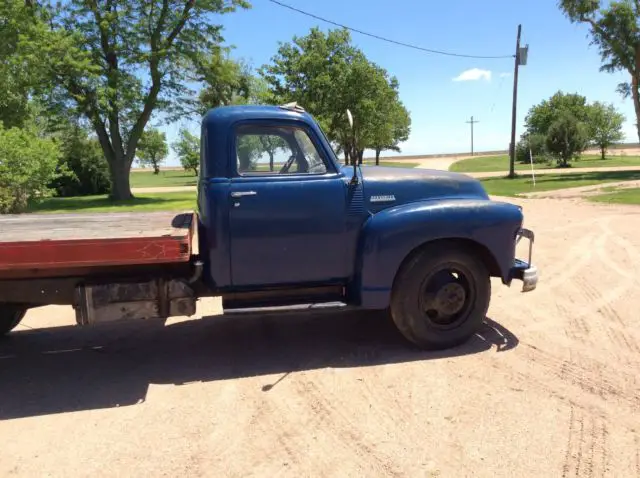 1947 chevy truck. rock solid! rare clark 5spd! very original. great patina