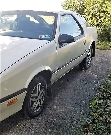87 dodge daytona 4cyl~auto~117k org miles~runs great