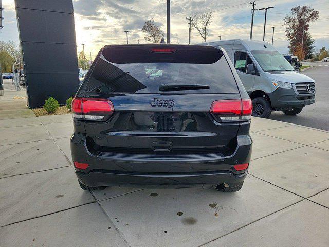 2021 jeep grand cherokee laredo