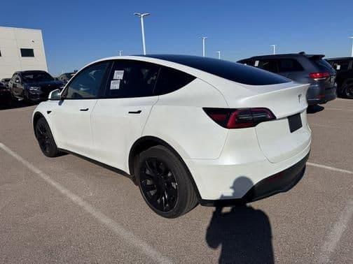 2022 tesla model y long range in sturtevant, wisconsin