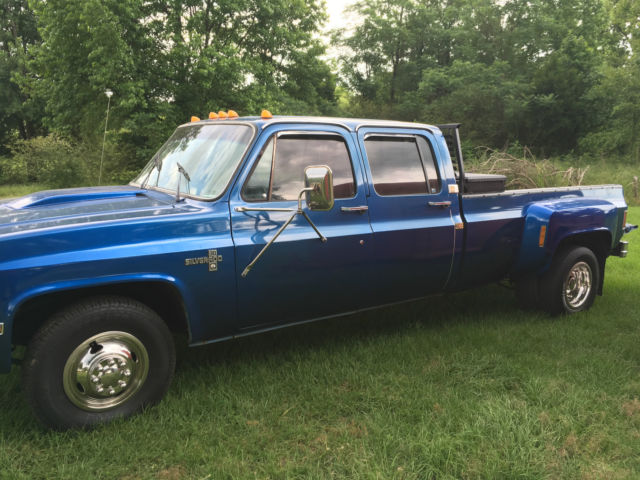 1986 c30 3+3 silverado 454 auto 95k orig. miles clean everything works