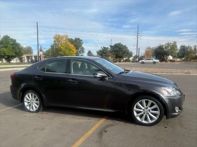 2010 lexus is 250 base