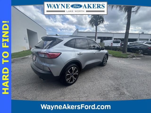 2021 ford escape se