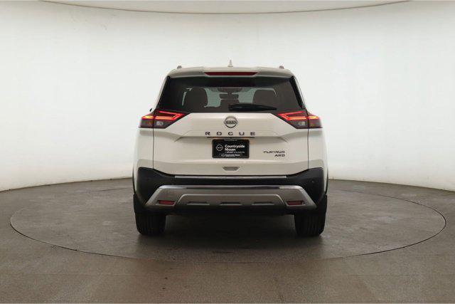 2022 nissan rogue platinum
