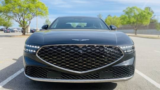 2024 Genesis G90