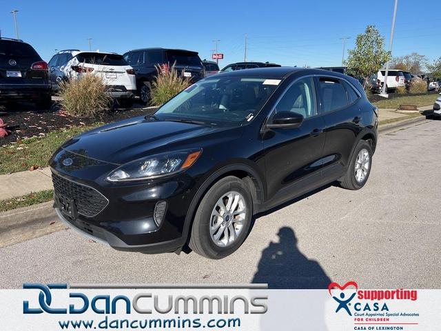 2021 ford escape se
