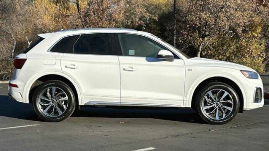 2023 audi q5 premium plus