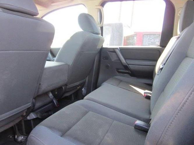 used 2012 nissan titan 4x4 crew cab yakima, wa 98901 for sale in east selah, washington