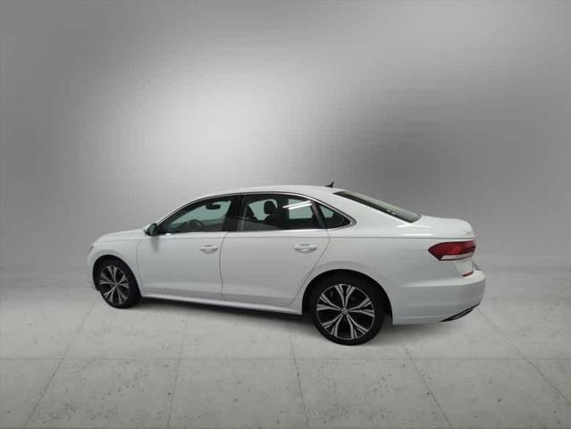 2021 volkswagen passat 2.0t se