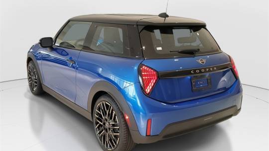 2025 Mini Hardtop