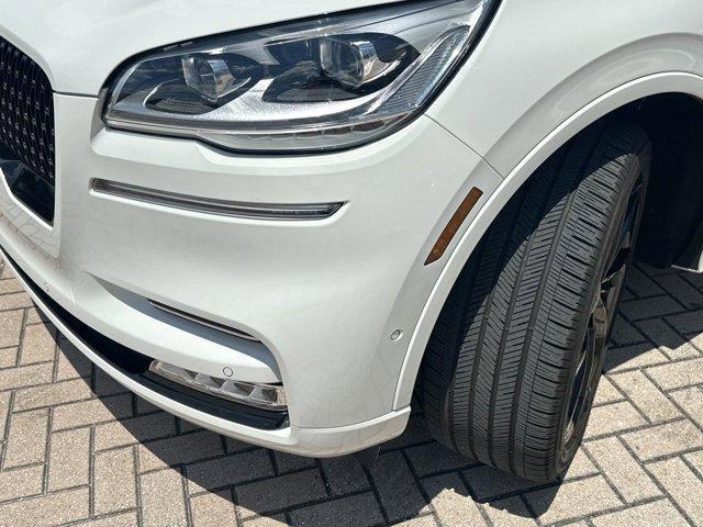 2023 lincoln aviator black label awd