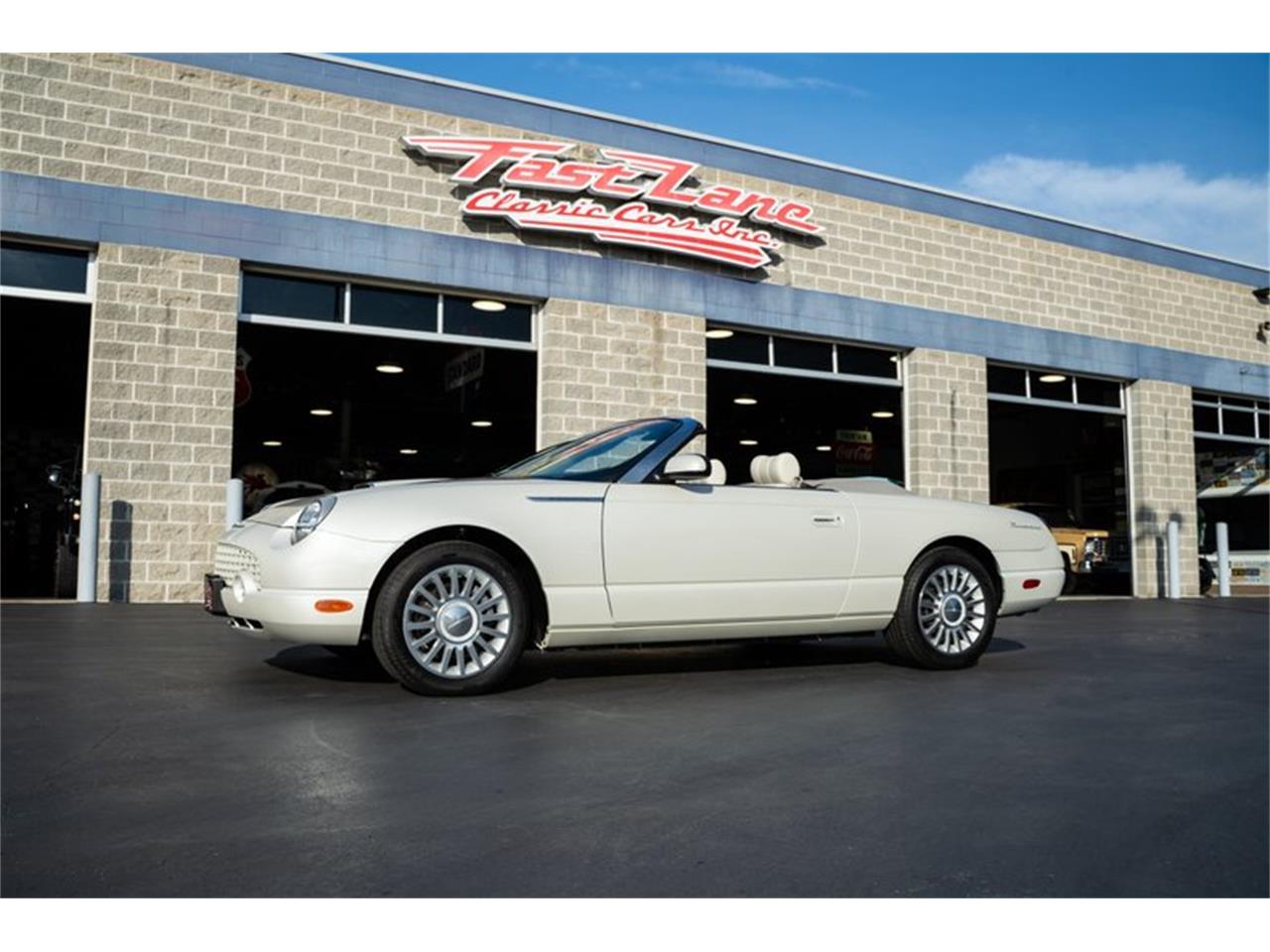 2005 ford thunderbird