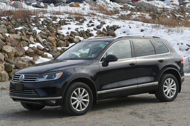 2016 volkswagen touareg vr6 sport