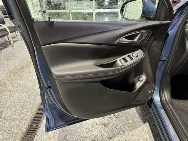 2025 buick encore gx avenir