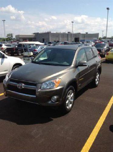 2010 toyota rav4 ltd in columbus, oh