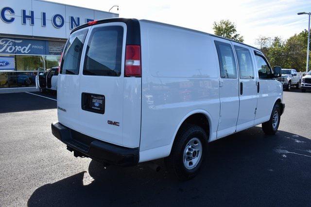 2017 gmc savana 2500 work van