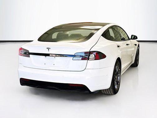 2021 tesla model s