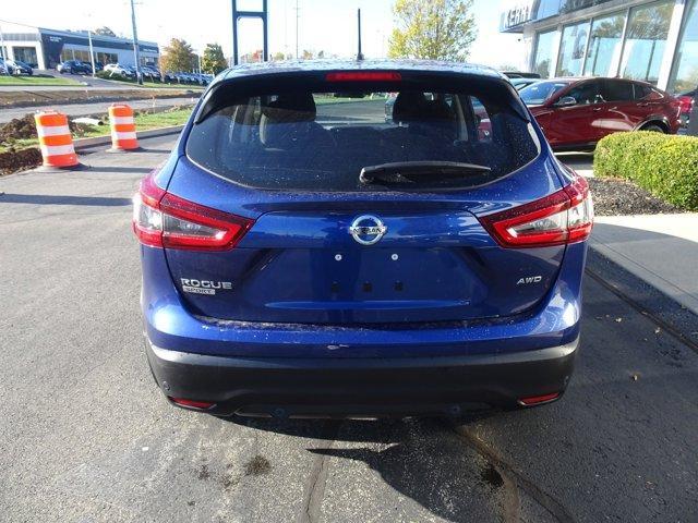 2022 nissan rogue sport s
