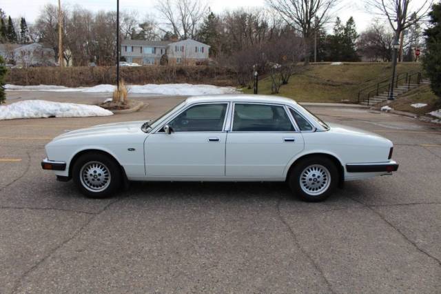 1990 jaguar xj6 sovereign--only 32k miles!