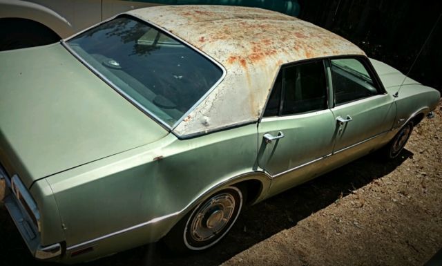 1972 ford maverick base sedan 4-door 3.3l