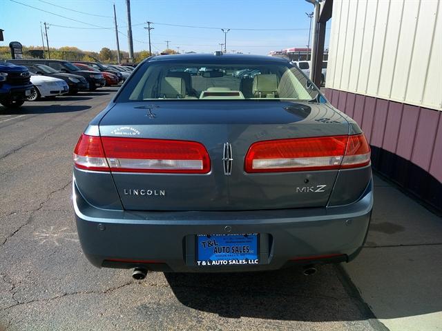 2012 lincoln mkz base