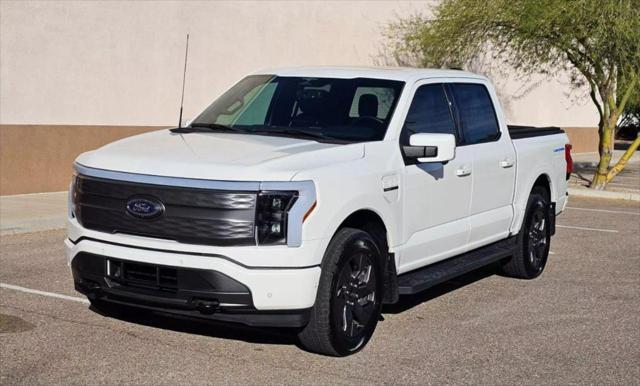 2023 ford f-150 lightning lariat