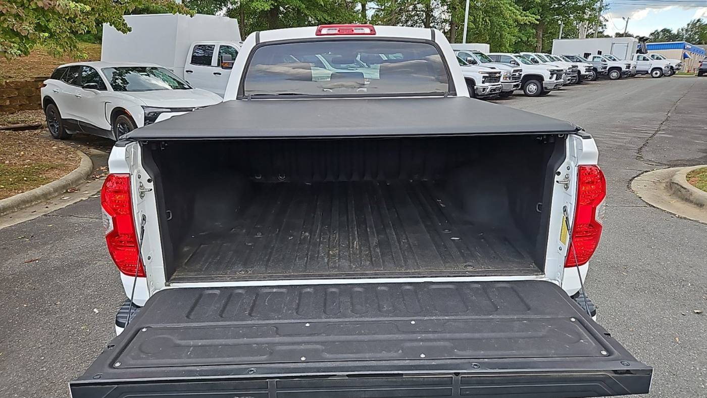 2019 toyota tundra sr5