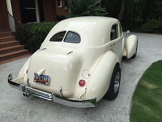 1937 cord beverly bustleback