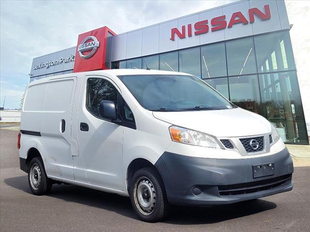 2017 nissan nv200 s