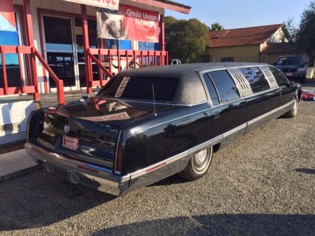 cadillac fleetwood series limousine