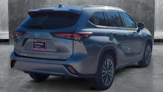 2025 Toyota Highlander