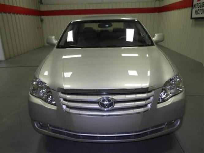 2005 toyota avalon xl in durham, nc