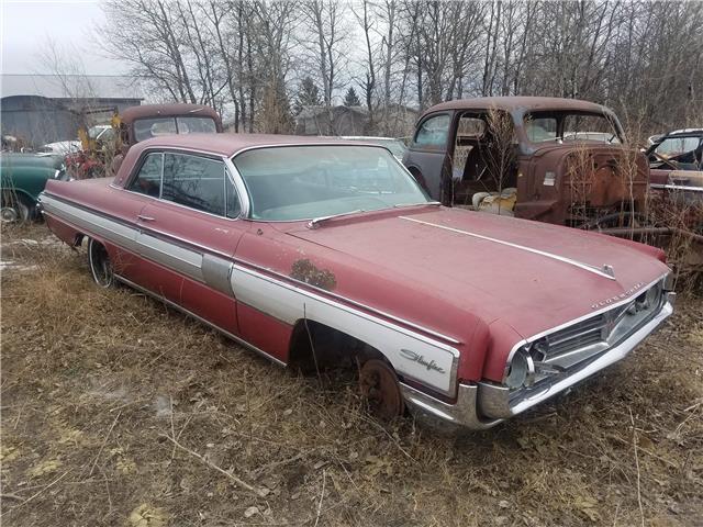 1962 oldsmobile starfire red