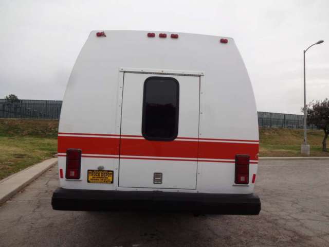 94 ford e350 shuttle bus diesel 7.3 low 36k miles 4x4 rare truck 22 passanger