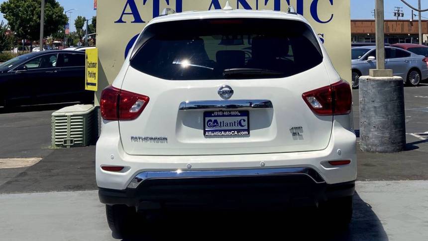 2019 nissan pathfinder sl