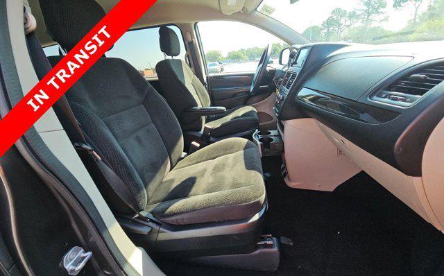 2018 dodge grand caravan se