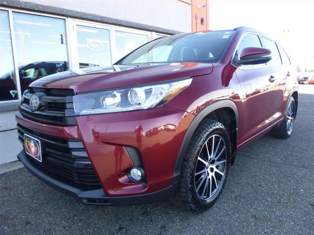 2017 toyota highlander se