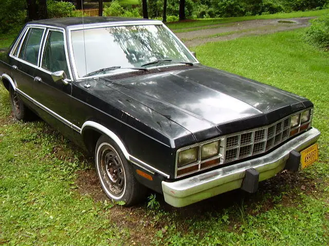 1982 ford fairmont futura 4 door - project car - sleeper