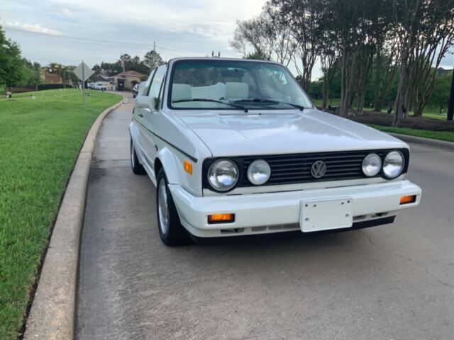 1993 volkswagen cabriolet collector’s edition triple white only 33500 miles