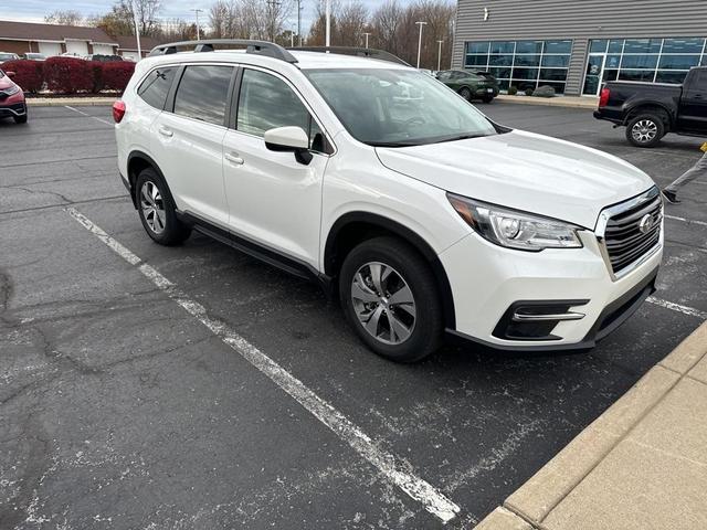 2022 subaru ascent premium 8-passenger
