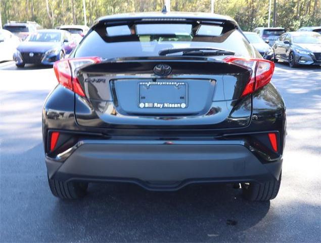 2021 toyota c-hr xle